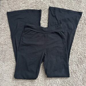 Chic Black Yoga Pants